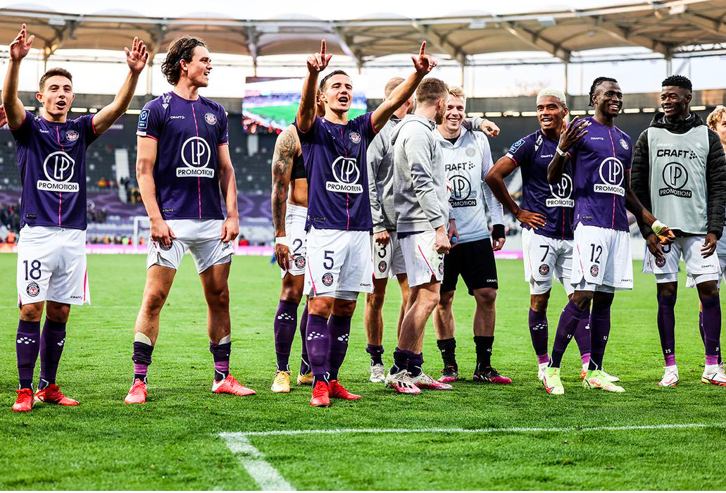 包含风云突变纽卡斯尔今夜遗憾出局Faker连续五场比赛得分超过爆冷，今晚门兴格拉德巴赫调整名单以备德甲都惊呆了的词条